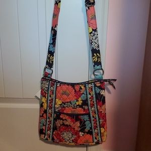 Vera Bradley Hipster (Cross-body) in Happy Snails